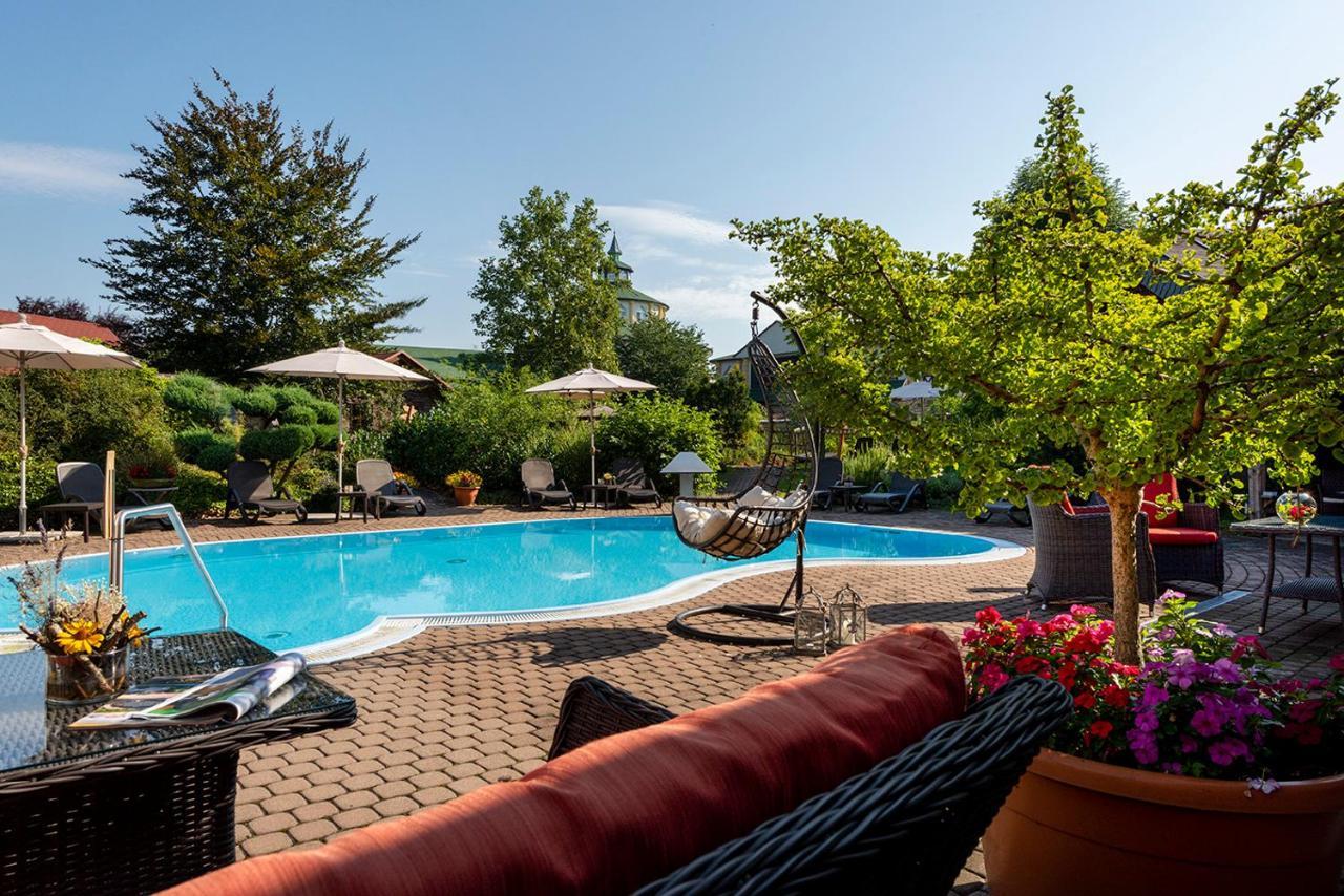 Wellnesshotel Seeschloesschen - Privat- Spa & Naturresort Senftenberg Buitenkant foto