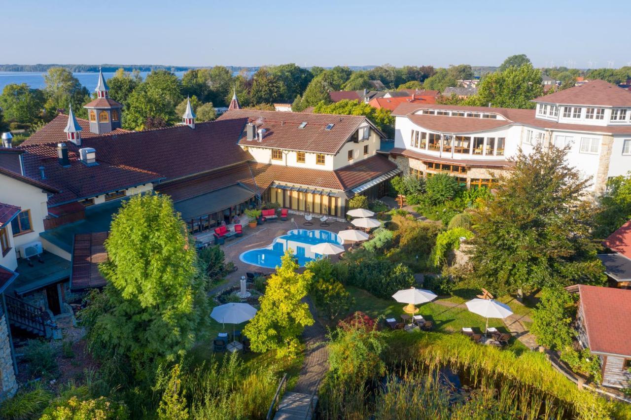 Wellnesshotel Seeschloesschen - Privat- Spa & Naturresort Senftenberg Buitenkant foto