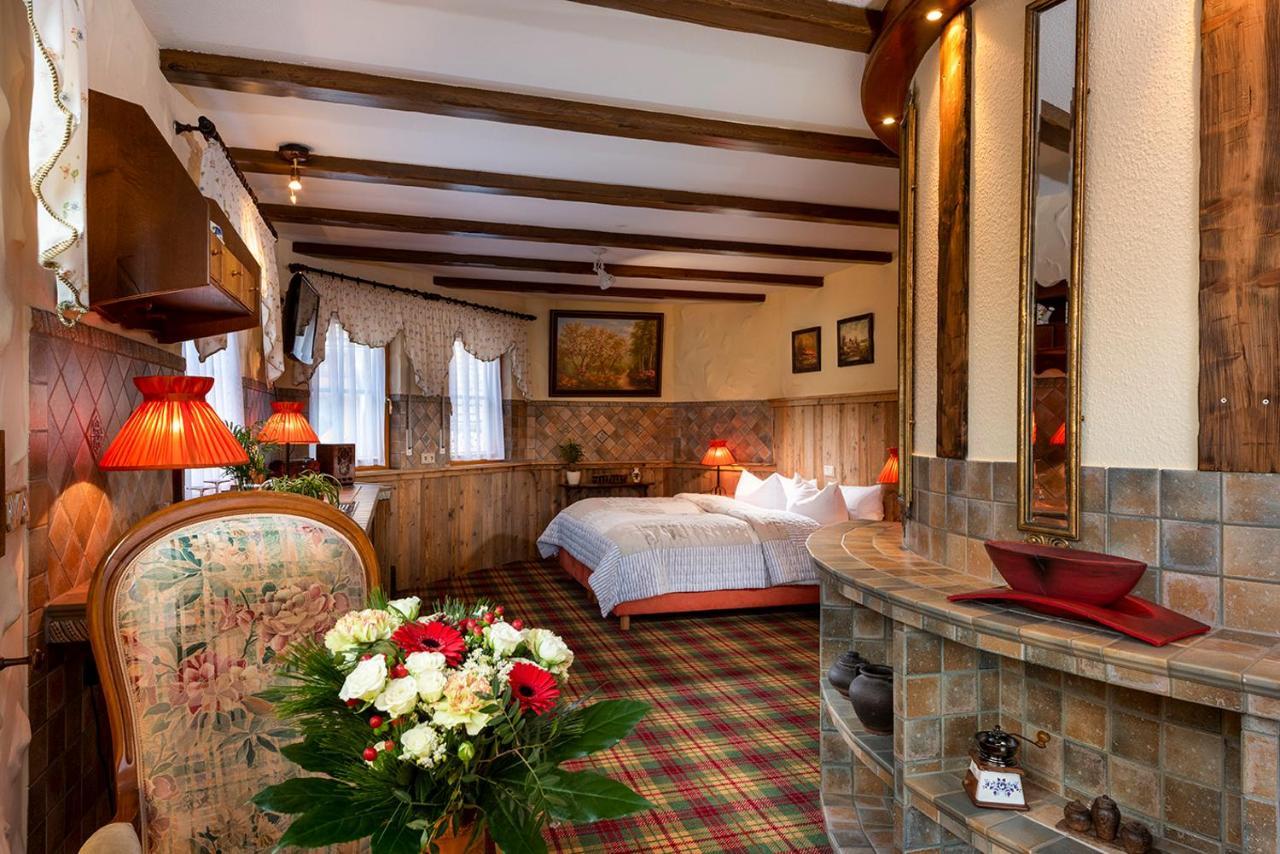 Wellnesshotel Seeschloesschen - Privat- Spa & Naturresort Senftenberg Buitenkant foto