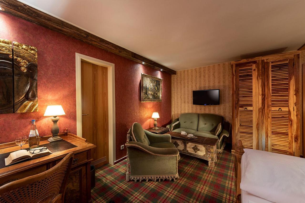 Wellnesshotel Seeschloesschen - Privat- Spa & Naturresort Senftenberg Buitenkant foto