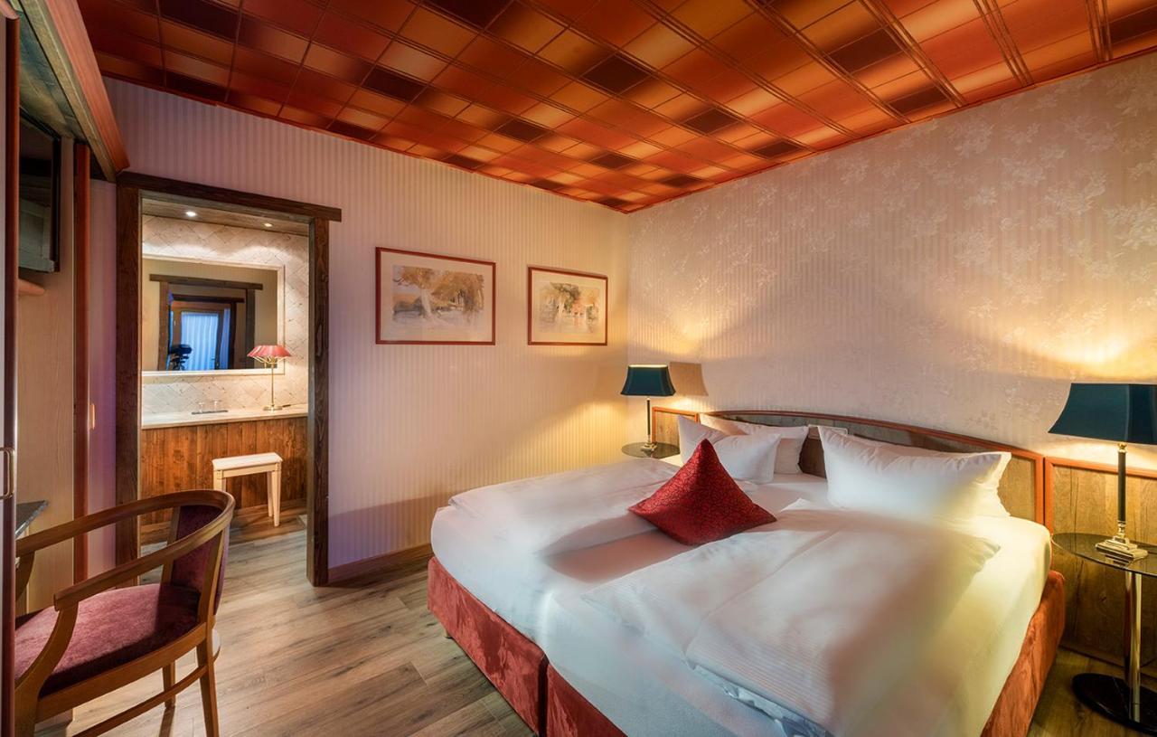 Wellnesshotel Seeschloesschen - Privat- Spa & Naturresort Senftenberg Buitenkant foto