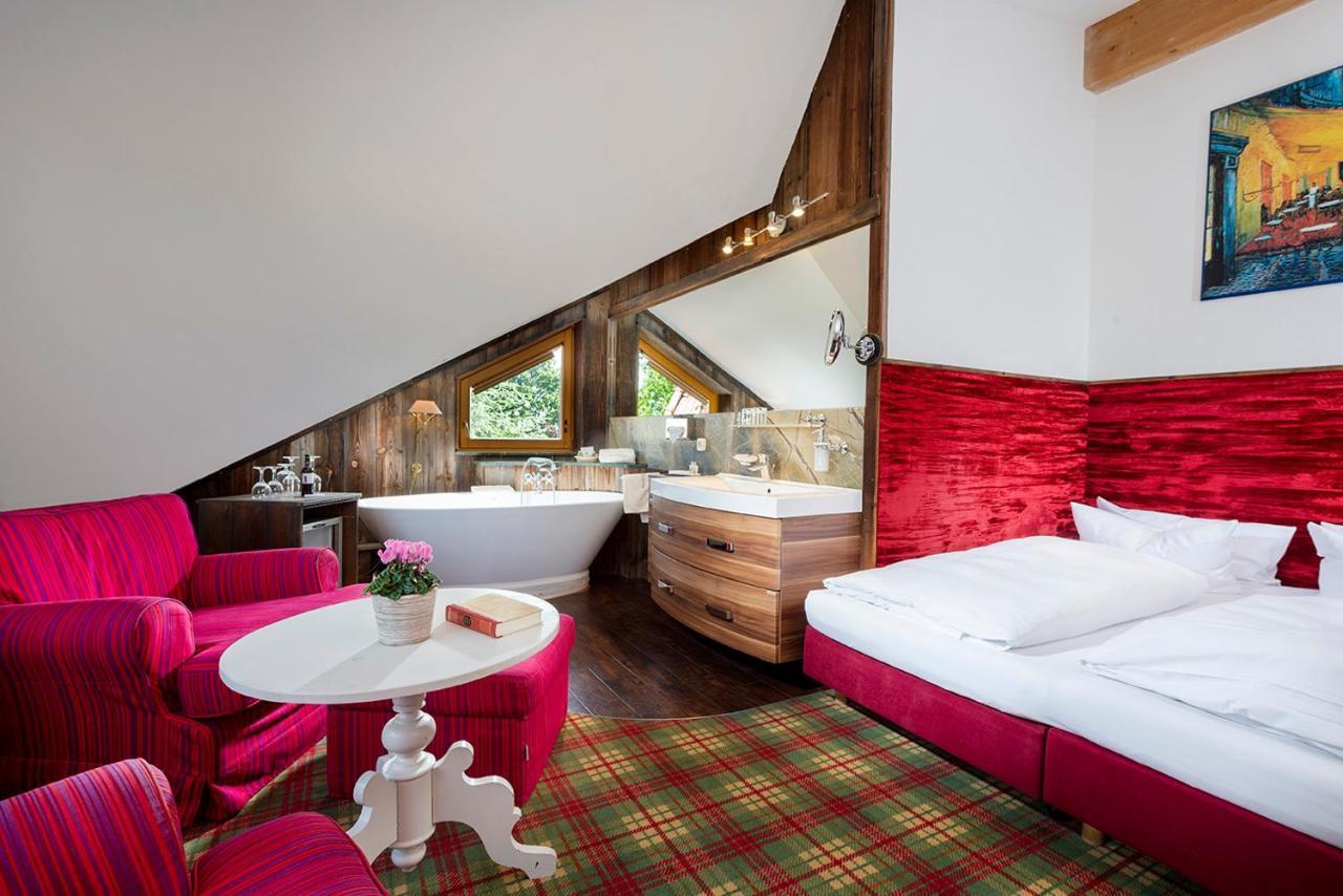 Wellnesshotel Seeschloesschen - Privat- Spa & Naturresort Senftenberg Buitenkant foto