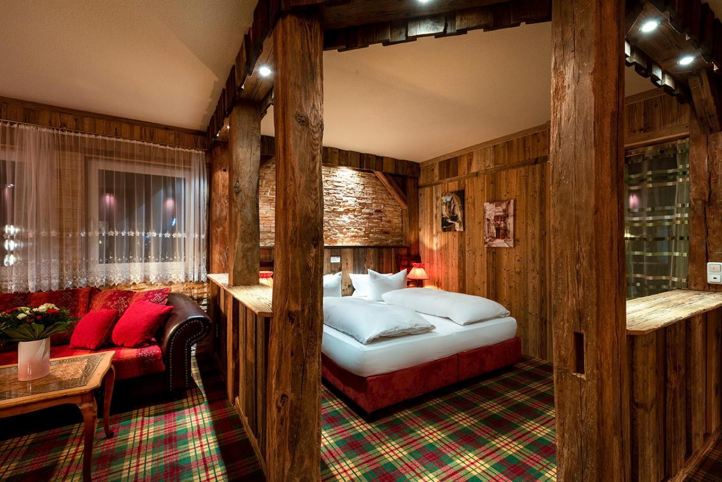 Wellnesshotel Seeschloesschen - Privat- Spa & Naturresort Senftenberg Buitenkant foto