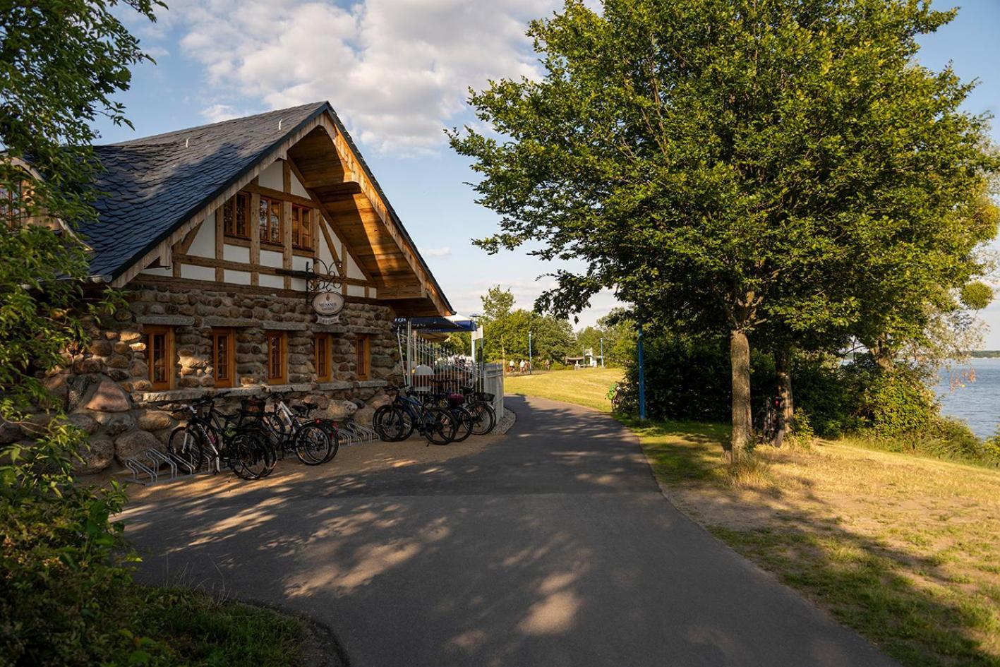 Wellnesshotel Seeschloesschen - Privat- Spa & Naturresort Senftenberg Buitenkant foto